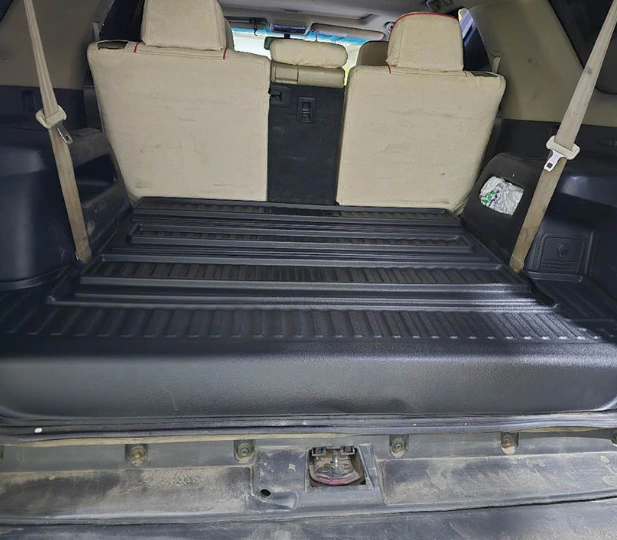 Alfombrilla VanceCar instalada en un Renault Clio 2024